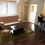 Ema Apartman